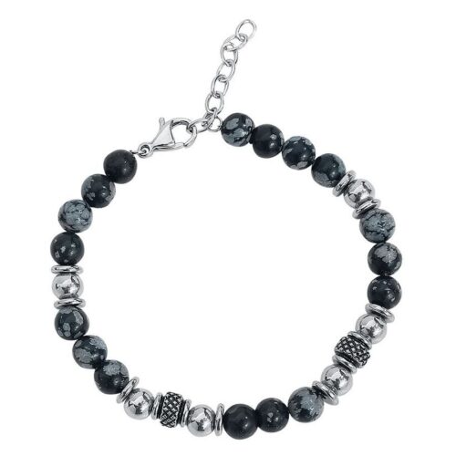 Schwarzes Armband mit Steinen und Chirurgenstahl-Perlen auf weißem Hintergrund